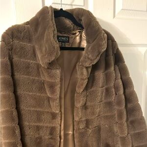 Jones Brown fur coat excellent condition